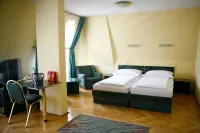 Hotel Bara Budapest Hotels in Ujbuda
