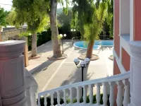 Sourediko Hotels in Chios