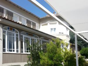 Hôtel Les Jardins de Bormes