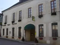 Logis Hotel - le Relais Saint Vincent Hotels in Yonne