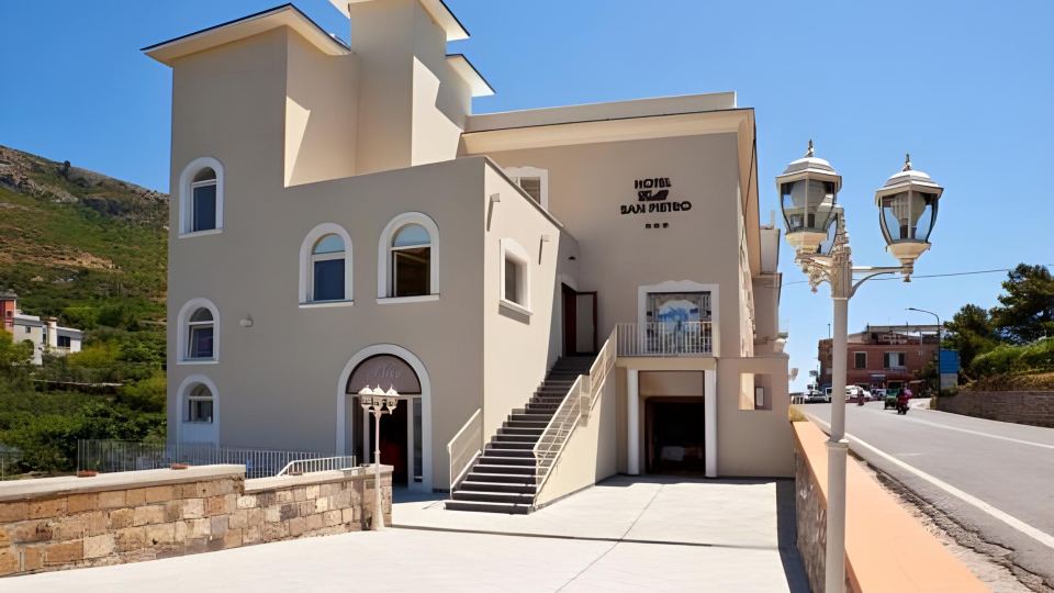 Hotel Royal Hills