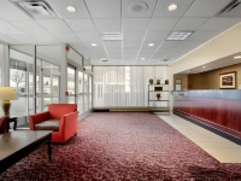 데이즈 인 & 스위트 바이 윈덤 요크