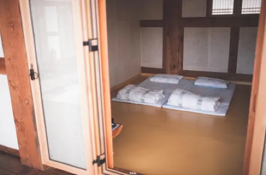 Peepul Hanok Stay (Korea Quality)