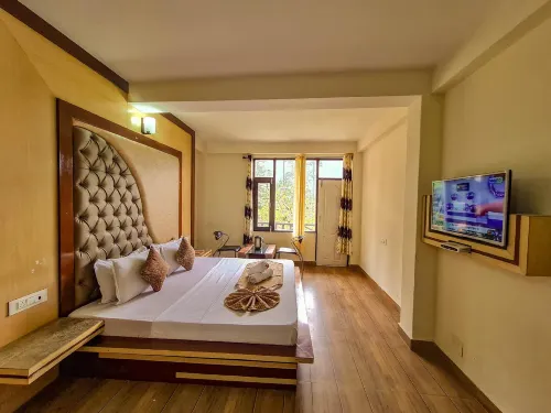 Village House - A Perfect Home Stay