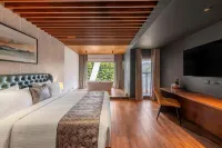 Sterling Athirappilly Hotels near Athirappilly Waterfalls Bottom View Point