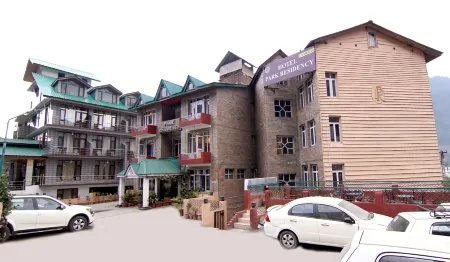 Hotel Park Residency Отели рядом с достопримечательностью «Хадимба Деви Темпл»
