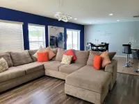 3 Bedroom Executive Home with Private Pool and Spa