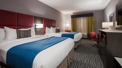 Del-Mar Airport Inn & Suites