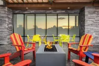 Home2 Suites by Hilton Boston Franklin - 3-Star