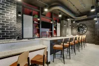 Drury Plaza Hotel Savannah Pooler - bars