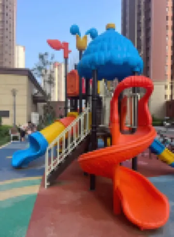 Warm Heart Homestay (Teda Aircraft Carrier Theme Park)