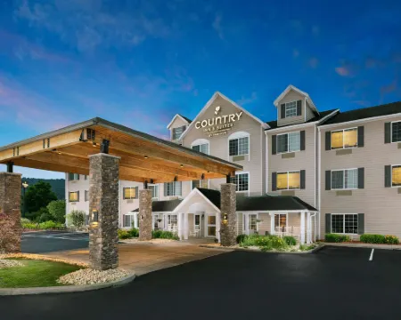 Country Inn & Suites by Radisson, Big Flats (Elmira), NY Hotels in Chemung County