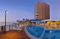 Iate Plaza Hotel
