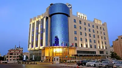 Ayass Hotel Hotels near Safeway Jubieha