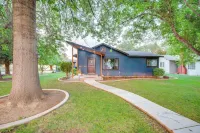 Prosser Home w/ Stunning Outdoor Space! Hotels in Prosser