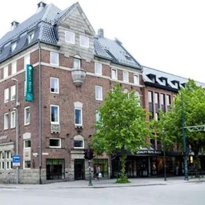 Quality Hotel Augustin Hotels near Lerkendal Stadion