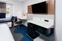 Microtel Inn & Suites by Wyndham Janesville