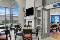 Days Inn by Wyndham Steinbach Hotels in Steinbach