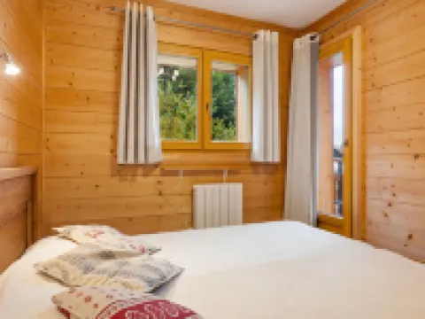 Le Petit Savoyard Hotels in Chatel