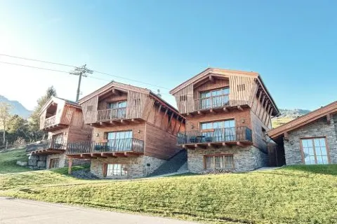 Zaglgut Hotel-Chalets Wellness & Views with Summer Card Included