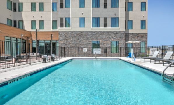 Staybridge Suites SAN ANTONIO LACKLAND AFB AREA by IHG