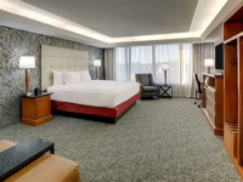 Drury Inn & Suites Springfield Hotels in Springfield