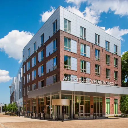 AC Hotel Boston Cleveland Circle