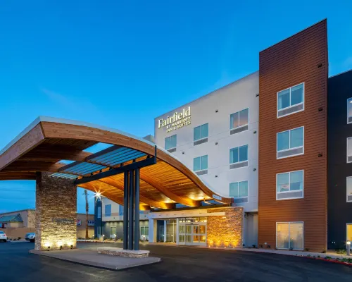 Fairfield Inn & Suites Las Vegas Northwest Hotels near Durango Hills Golf Course