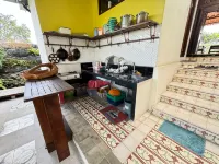 Joglo Bandulan Homestay Jogja - 2-Star