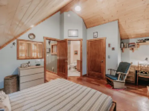 Glacier Springs Cabin #21 - This Family Home Says Cabin in the Country! Hoteles en Deming