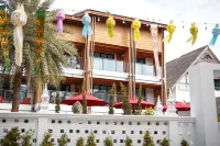 March Hotel & Suite Chiang Mai Hôtels à : Chiang Mai (bords de rivière)