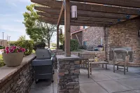 TownePlace Suites by Marriott Fayetteville Cross Creek Hotel a Seventy-First