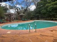 Kilaguni Serena Safari Lodge - Pools