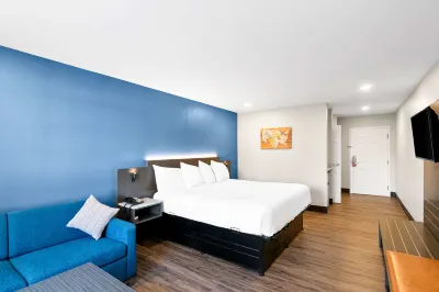 Days Inn by Wyndham Bethel - Danbury Hotels near Quest Diagnostics Bethel - Employer Drug Testing Not Offered
