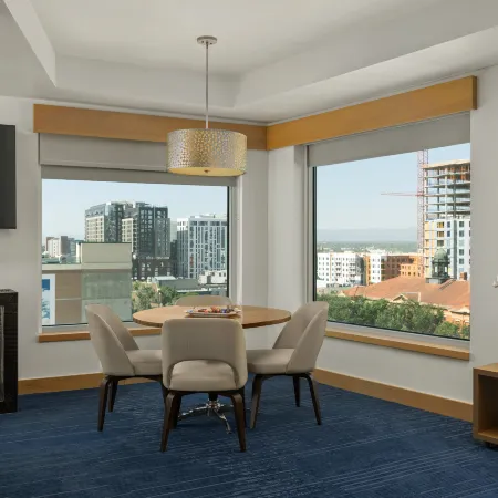 The Art Hotel Denver, Curio Collection by Hilton
