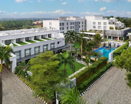 皇冠酒店 - IHCL 精選酒店 布巴內斯瓦爾酒店