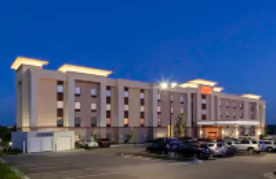 Hampton Inn & Suites Overland Park South - Pysäköinti