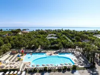 Don Antonio Glamping Village - Rooftop Pools