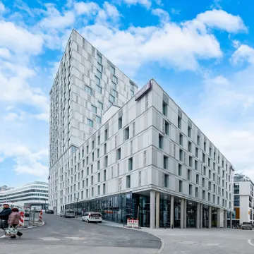 Premier Inn Stuttgart City Europaviertel Hotels near Stockexchange Stuttgart
