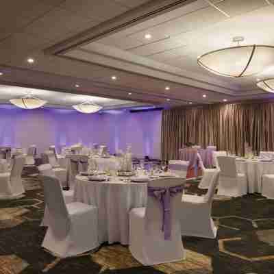 Embassy Suites by Hilton Richmond Dining/Meeting Rooms