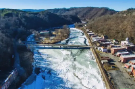 Plum Crooked Poet’s Cottage ~  Once Upon A Time ~ Alpine Charm ~ Not Damaged ~