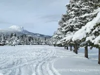 Condo in the woods Yellowstone, Golf, swimming, boating, snowmobiling