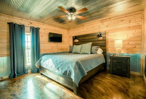 The Delta Lodge - Greenwood, MS