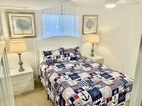 Beachski's Bungalow 2 Bedroom, 2 Bath with Pool and Tennis, Privat Beach Access!