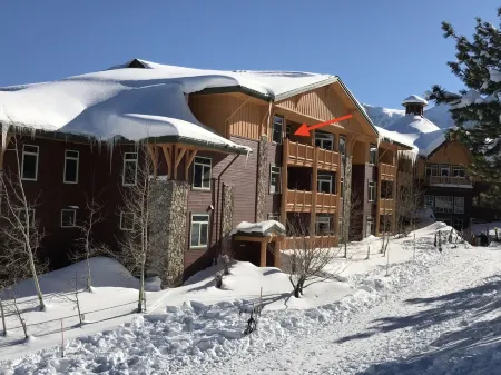 WINTER SKI IN SKI OUT SLOPESIDE Sunstone 1Br  Condo Location Location Location!! Отели в г. Маммот-Лейкс