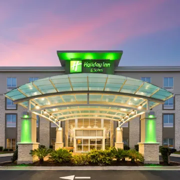 Holiday Inn & Suites SAVANNAH AIRPORT - POOLER by IHG
