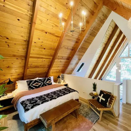 Secluded A-Frame, Fire Place, Hot Tub