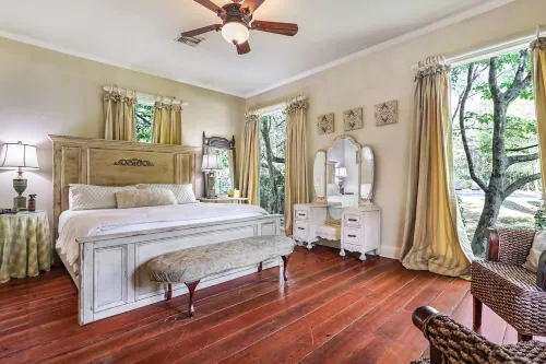 The Secret Garden Is Located In Covington, Louisiana. Truly One of a kind home!