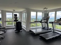 Mountain Lodge #327! Remodeled kitchen!  Only yards away from Ballhooter lift!