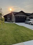 Family getaway with hot tub! Close to Grand Targhee, hiking, fishing, Driggs